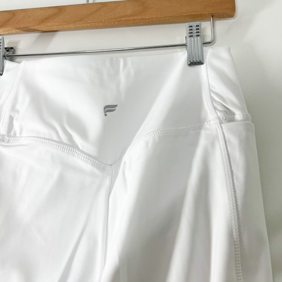 Fabletics High Waisted Motion365 Moto Leggings Women Activewear White Medium NEW - Picture 9 of 12